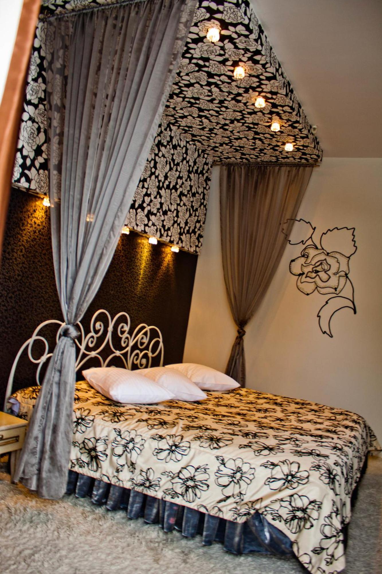 Optima Collection Park Hotel Ivano-Frankivsk Eksteriør bilde