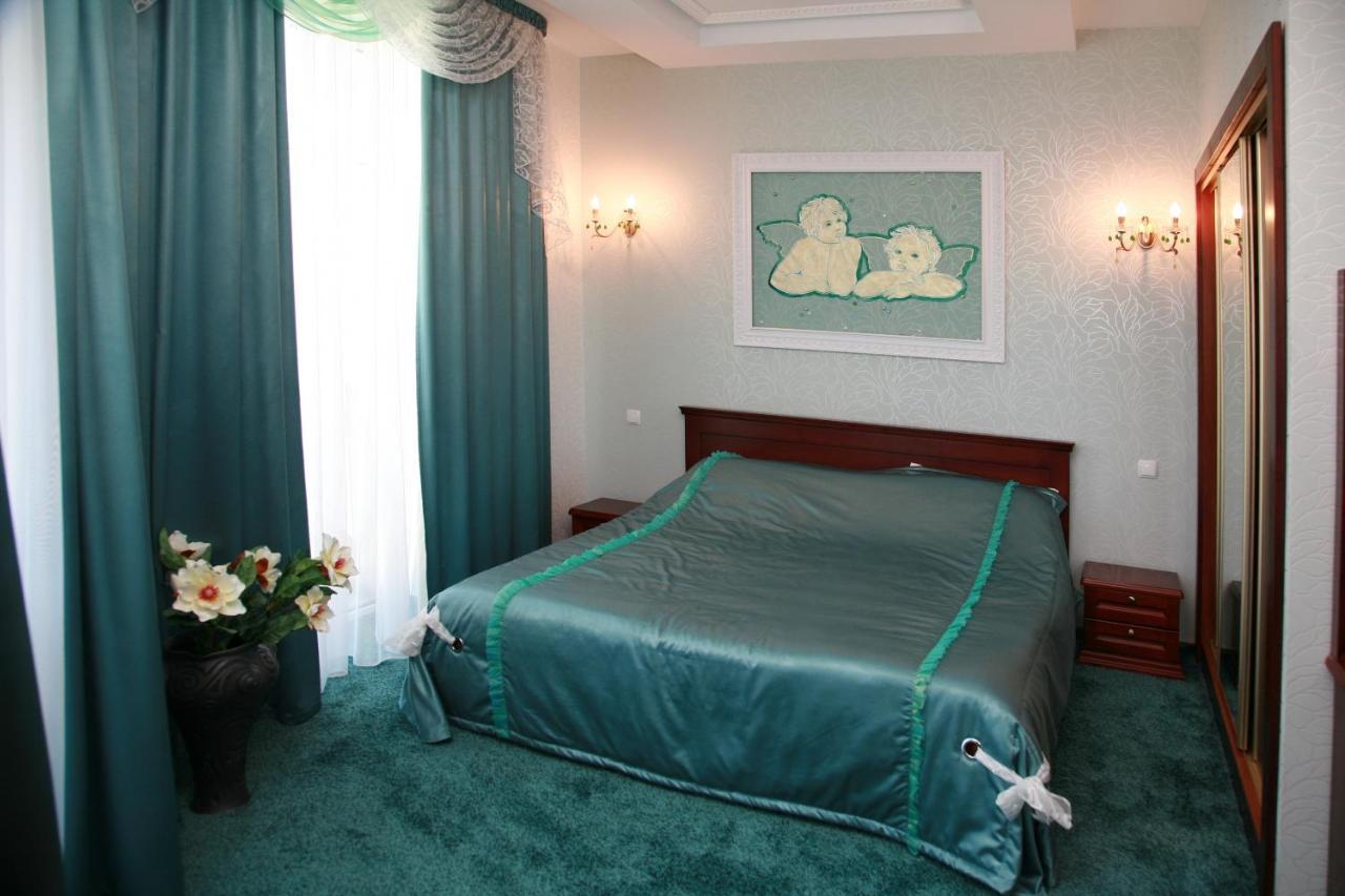 Optima Collection Park Hotel Ivano-Frankivsk Eksteriør bilde