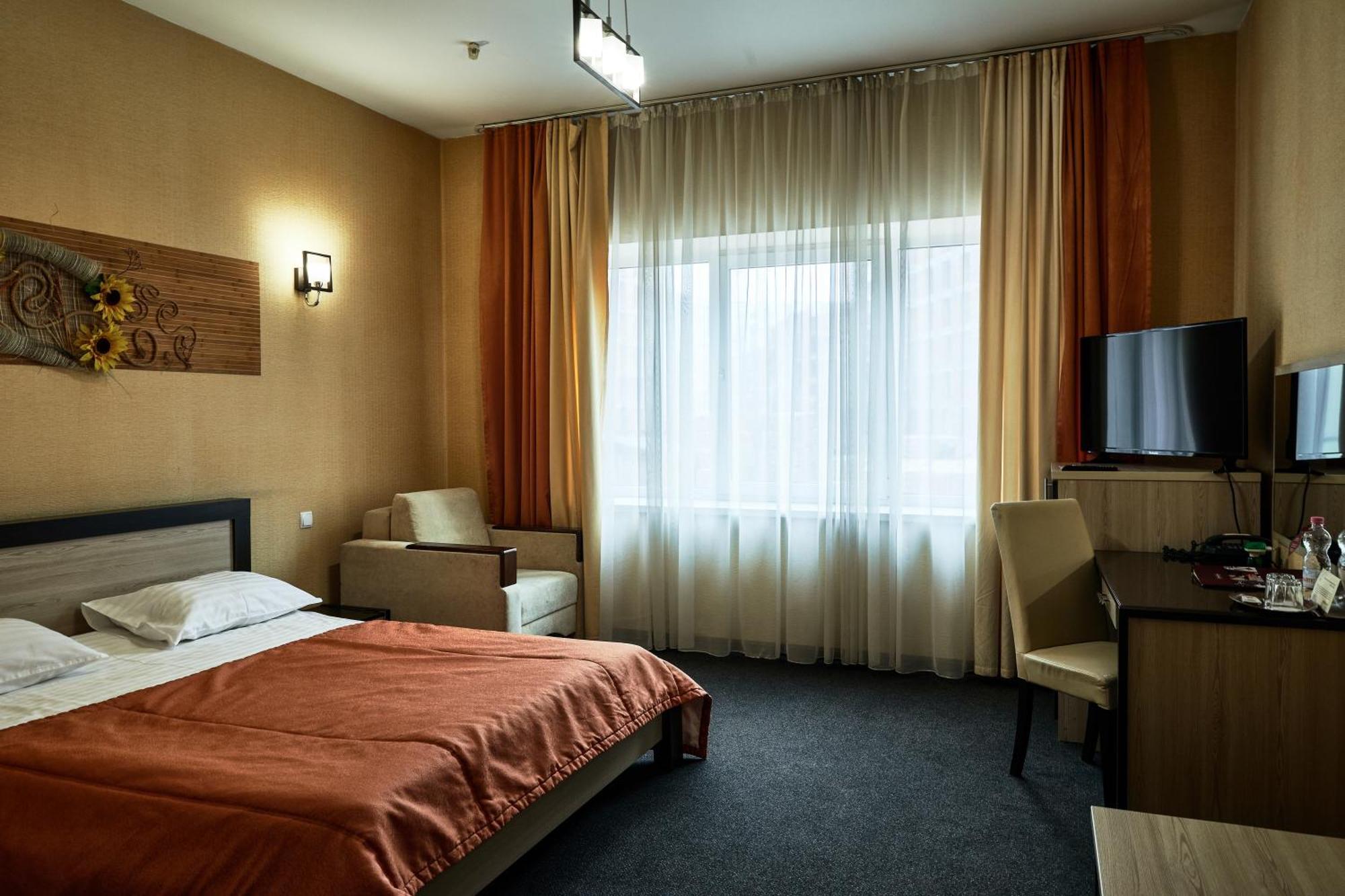 Optima Collection Park Hotel Ivano-Frankivsk Rom bilde
