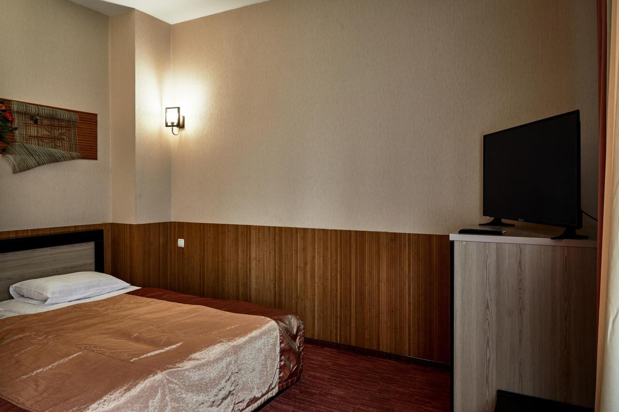 Optima Collection Park Hotel Ivano-Frankivsk Rom bilde