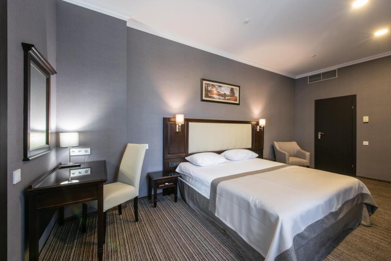 Optima Collection Park Hotel Ivano-Frankivsk Eksteriør bilde