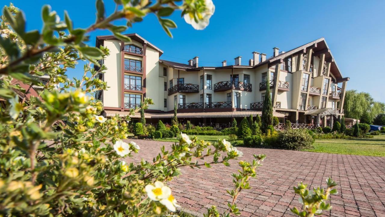 Optima Collection Park Hotel Ivano-Frankivsk Eksteriør bilde