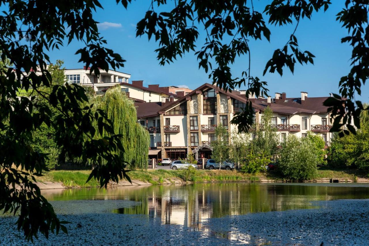 Optima Collection Park Hotel Ivano-Frankivsk Eksteriør bilde