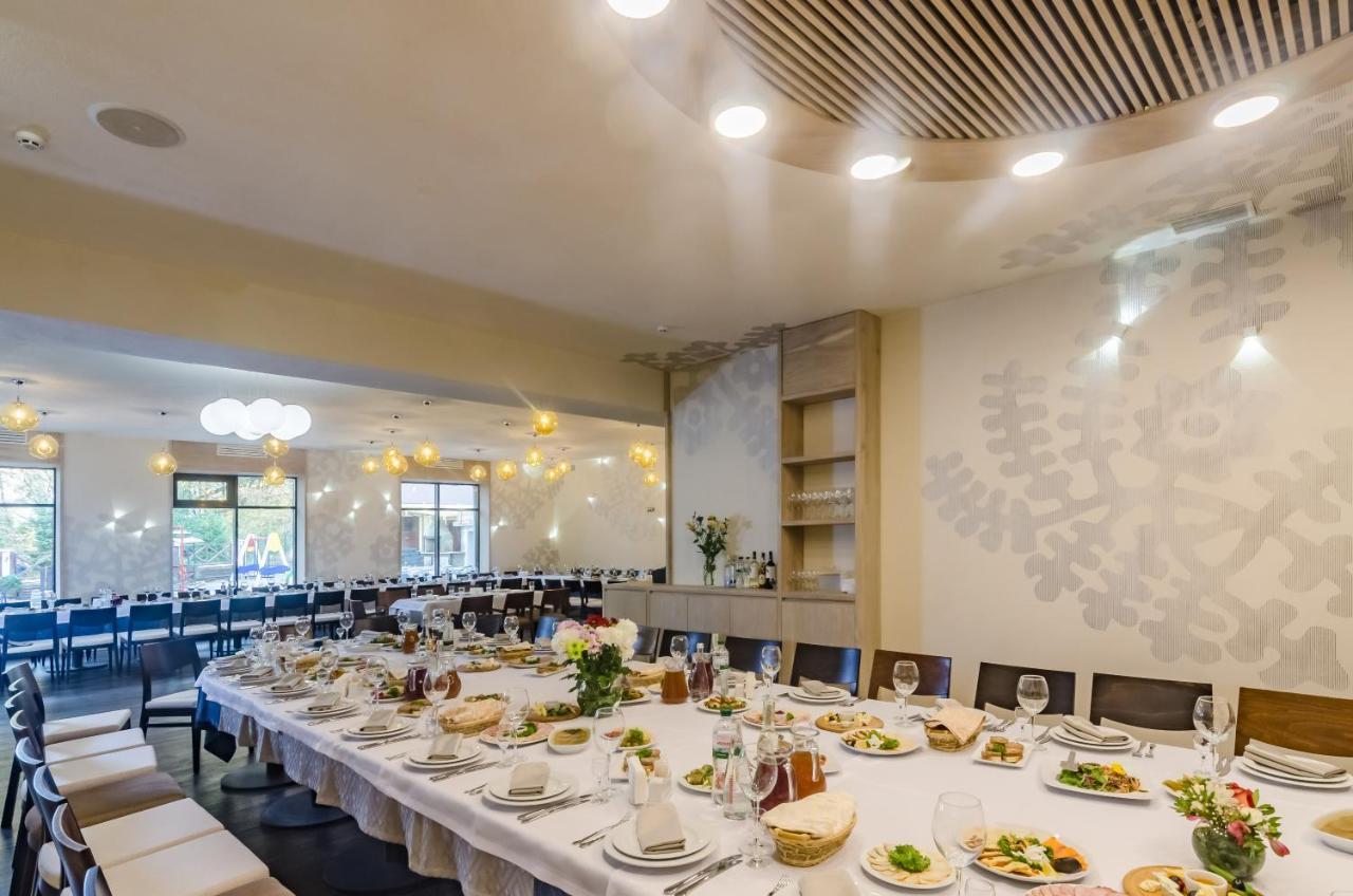 Optima Collection Park Hotel Ivano-Frankivsk Eksteriør bilde